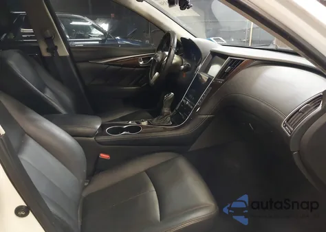 2018 Infiniti Q50 3.0T Luxe z USA, uszkodzony, nr VIN JN1EV7ARXJM437417